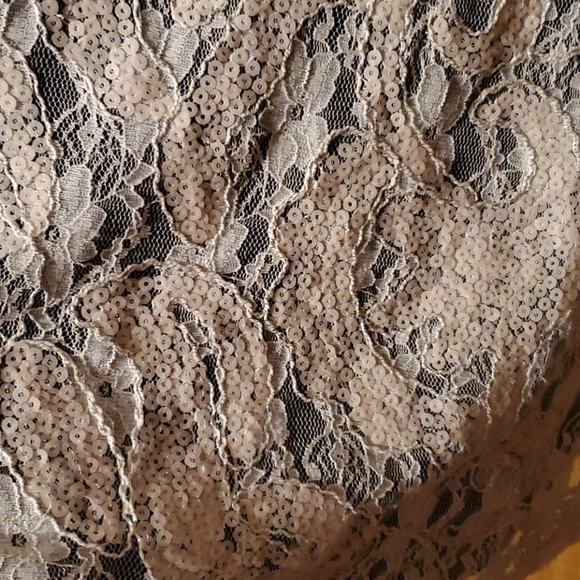 Tank top - Picture 3 of 4